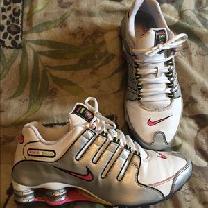 Really nice pair of Nike Shox NZ